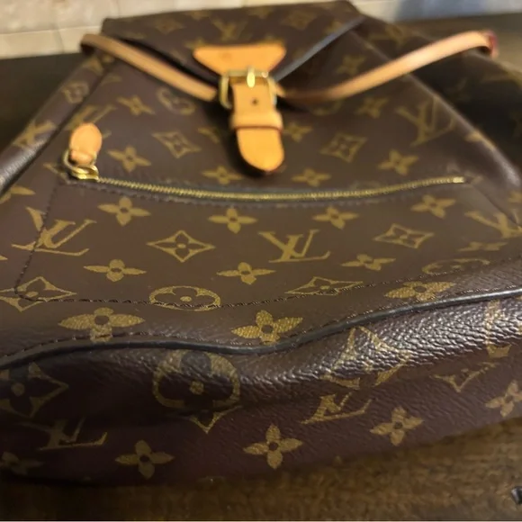 Authentic LIKE NEW Montsouri Louis Vuitton Classic Monogram Backpack - Picture 8 of 11